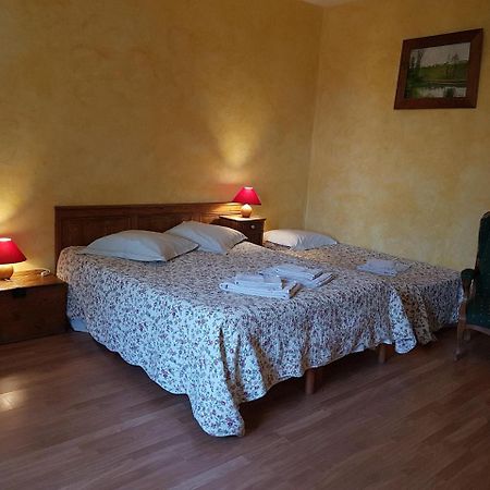 Golf De Teynac Panzió Beychac-et-Caillau Kültér fotó