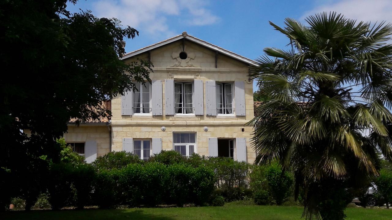 Golf De Teynac Panzió Beychac-et-Caillau Kültér fotó